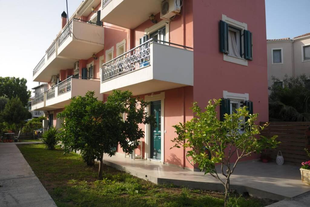 Lividio Apartment Лефкада Екстериор снимка